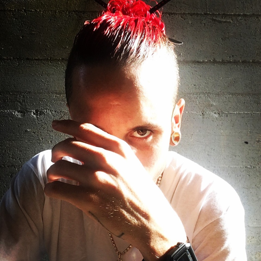 Meet your Posher, Alex